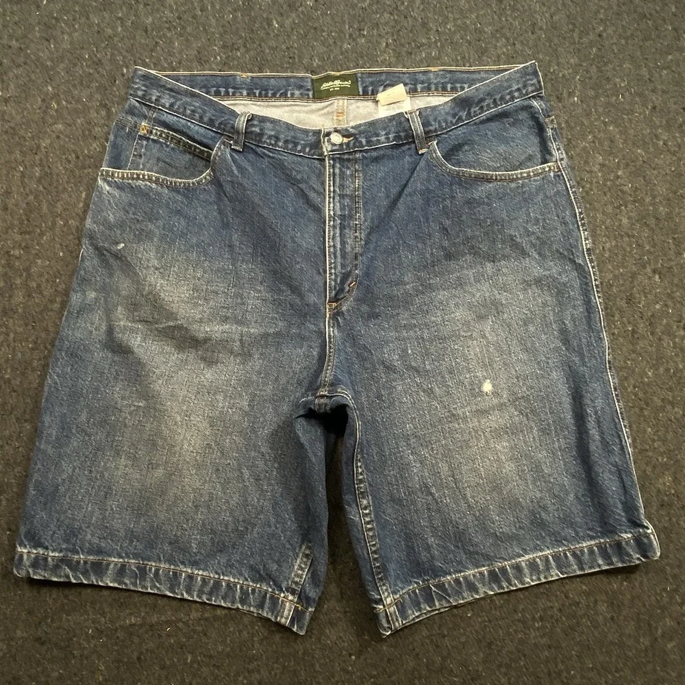 Eddie Bauer Medium Washed Preppy Classic Denim Shorts Men's Sz 42‎ Outdoor Wear